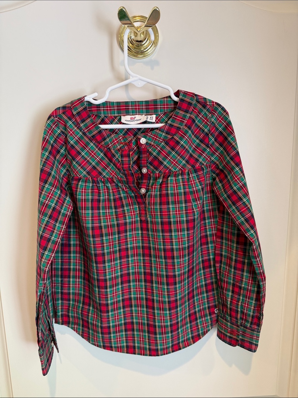Vineyard Vines Red and Green Plaid Ruffle Button-Front Long Sleeve Top